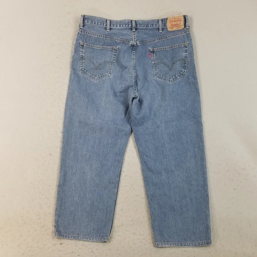 Levi's Jeans Mens 42x30 Blue 550 Relaxed Fit Tapered Leg Medium Wash Denim